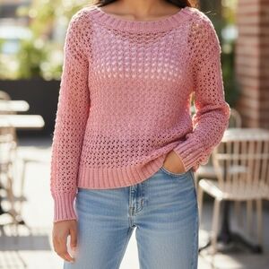 Sweater - Rue 21 Boomerang Knit Size Medium